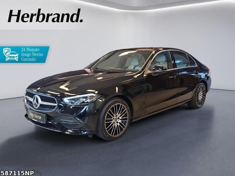 Schwarz Gebraucht 2024 Mercedes C220 Avantgarde Limousine | 39.890 € (Guter Preis) - Bild 1/4