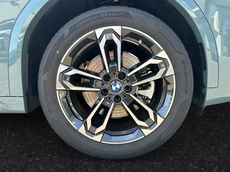 Gebraucht BMW X2 M Sport 170 PS (125 kW) 2025 Cape york grün metallic SUV