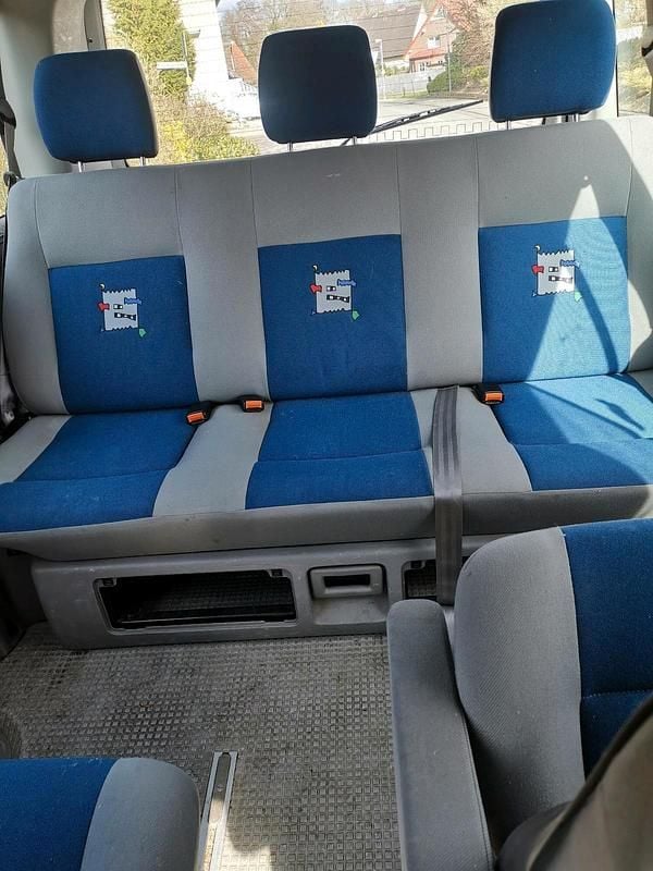 Gebraucht VW T4 102 PS (75 kW) 2001 Silber Van