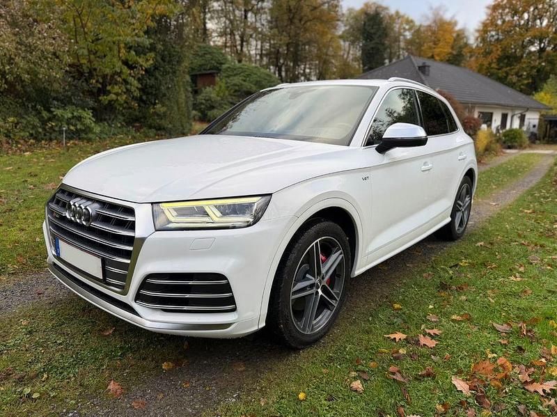 Weiß Gebraucht 2018 Audi SQ5 Ambiente SUV | 28.500 € (Guter Preis) - Bild 1/4