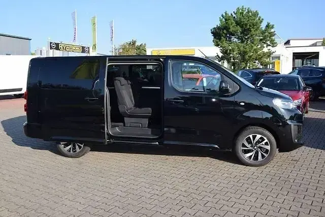 Gebraucht Citroën Spacetourer 144 PS (105 kW) 2024 Schwarz Van / Kleinbus