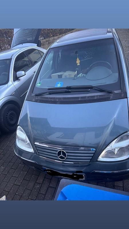 Andere farben Gebraucht 2003 Mercedes A170 Kleinwagen | 1.500 € - Bild 1/4