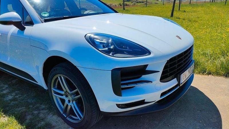 Używany Porsche Macan 245 KM (180 kW) 2021 Biały SUV