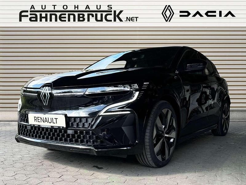 Black pearlschwarz metallic Gebraucht 2024 Renault Mégane Komfort Limousine | 41.630 € - Bild 1/4