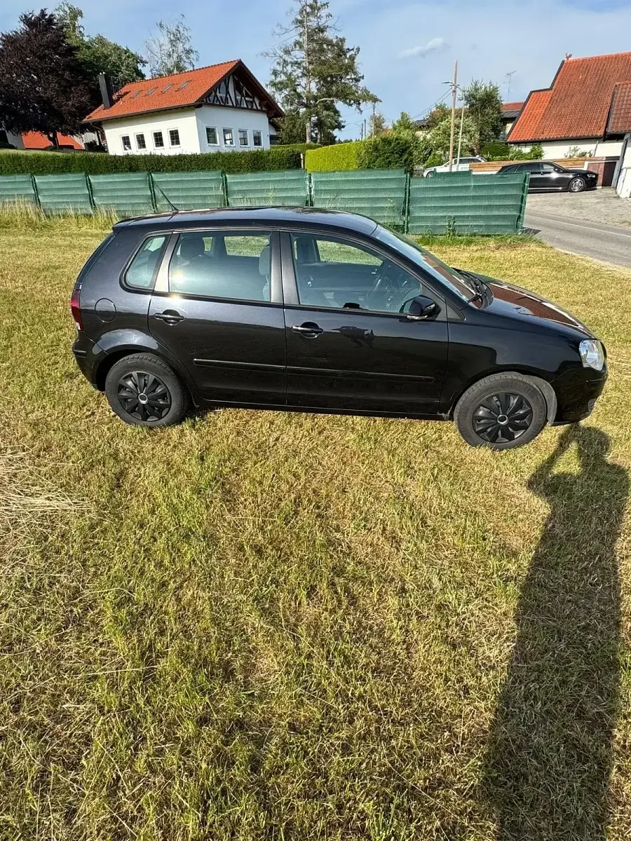 Gebraucht VW Polo 90 PS (66 kW) 2006 Schwarz Kleinwagen