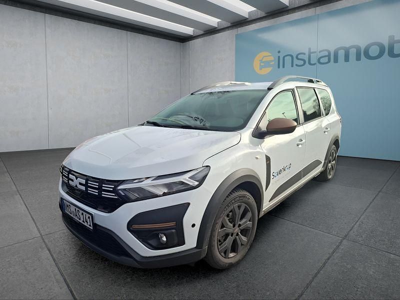 Weiß Gebraucht 2024 Dacia Jogger Van / Kleinbus | 20.999 € (Fairer Preis) - Bild 1/4