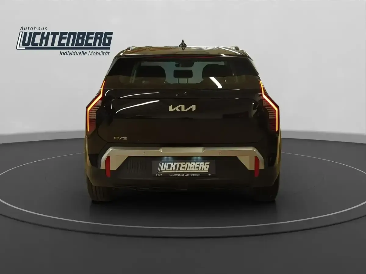 Neu Kia EV3 Air 110 kW (150 PS) 2026 Schwarz SUV
