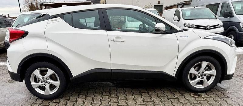 Gebraucht Toyota C-HR 98 PS (72 kW) 2019 Weiß SUV