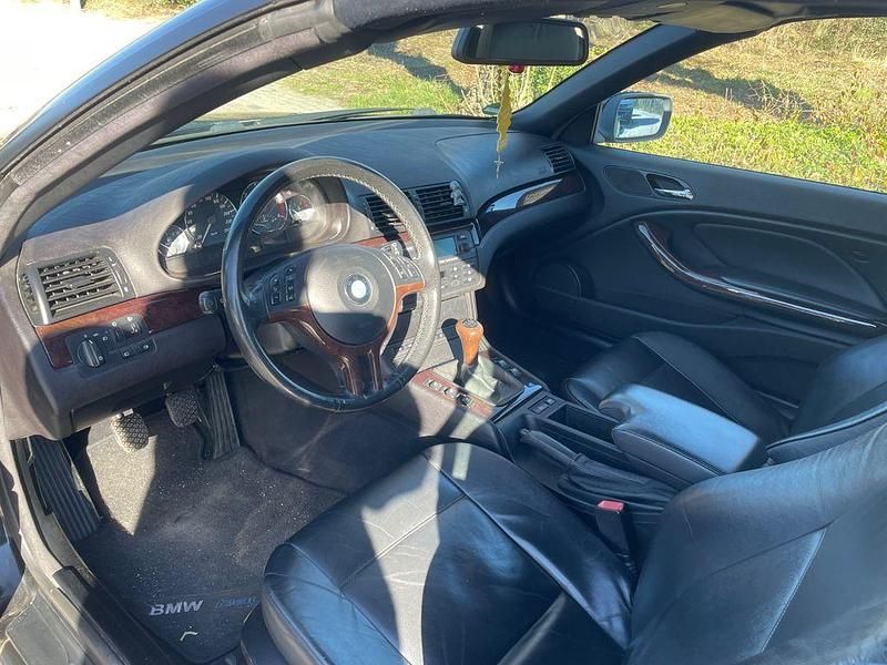 Gebraucht BMW 320 Cabriolet 150 PS (110 kW) 2005 Schwarz Cabrio