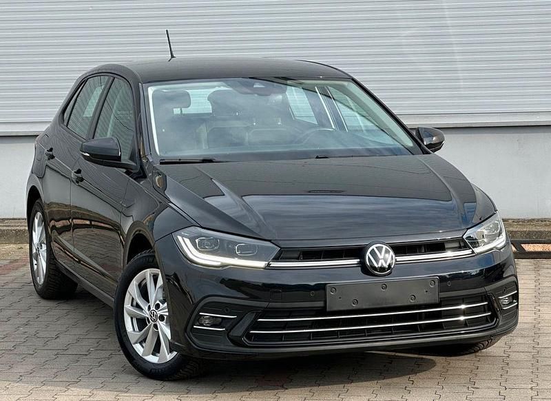 Schwarz Gebraucht 2021 VW Polo Style Limousine | 14.990 € (Guter Preis) - Bild 1/4