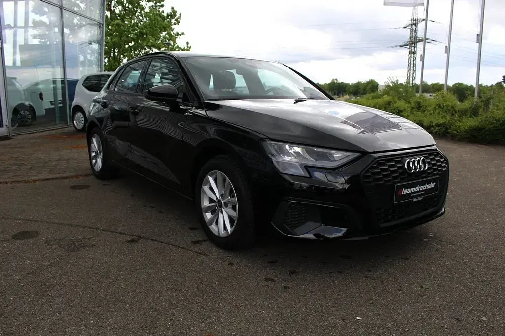Occasion Audi A3 150 ch (110 kW) 2024 Noir Berline