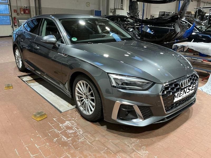 Gebraucht Audi A5 Sportback S-Line 204 PS (150 kW) 2023 Daytonagrau perleffekt Kleinwagen