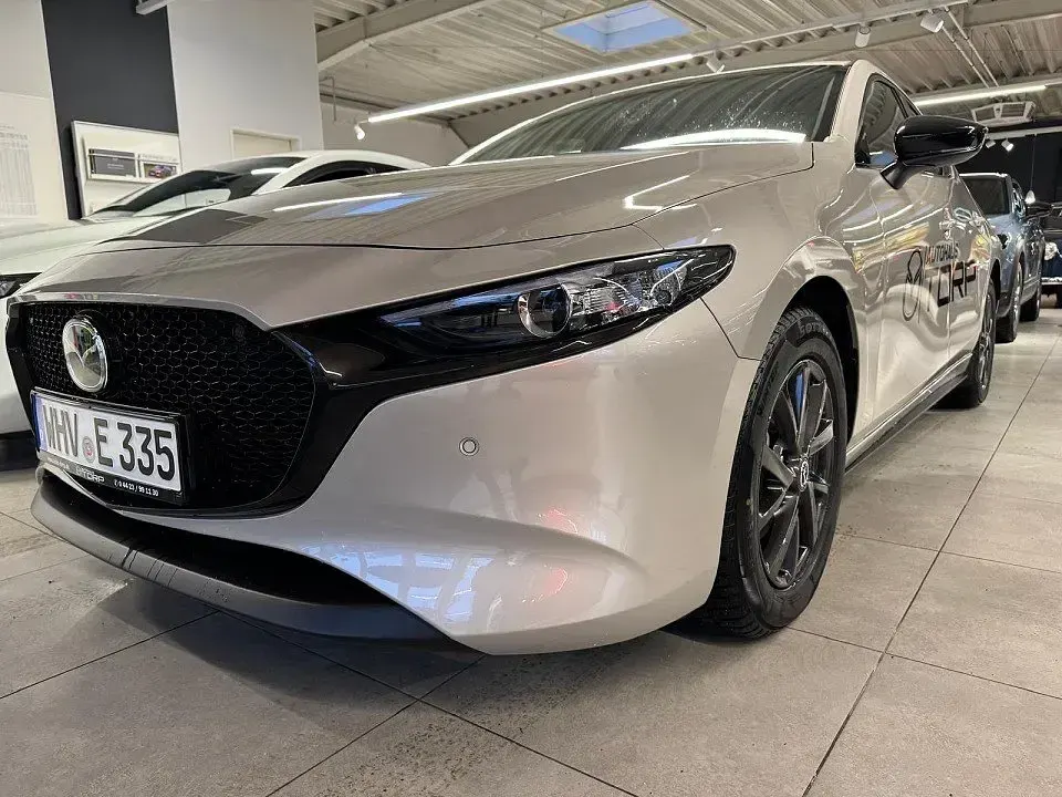 Gebraucht Mazda 3 Nagisa 140 PS (102 kW) 2025 Platinum quartz m Limousine