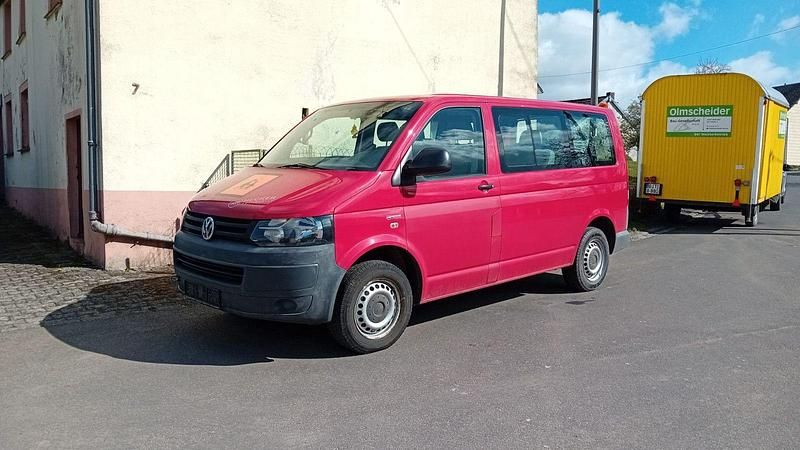 Gebraucht VW Transporter 102 PS (75 kW) 2011 Salsa red Van