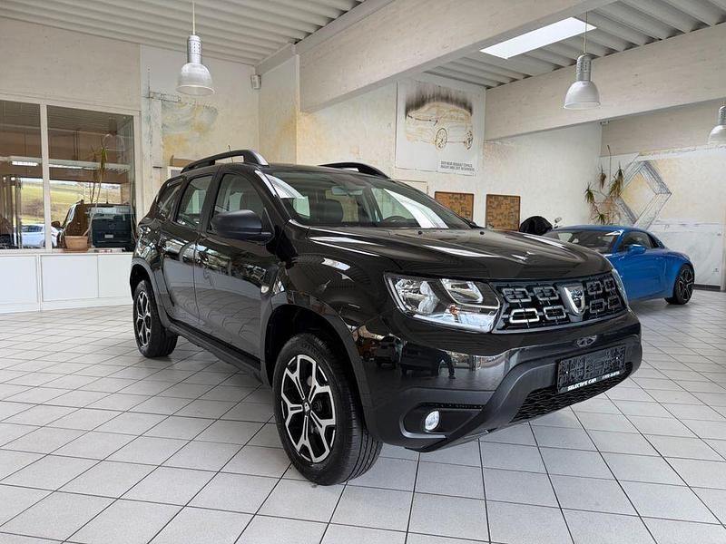Gebraucht Dacia Duster Comfort 125 PS (91 kW) 2018 Schwarz SUV