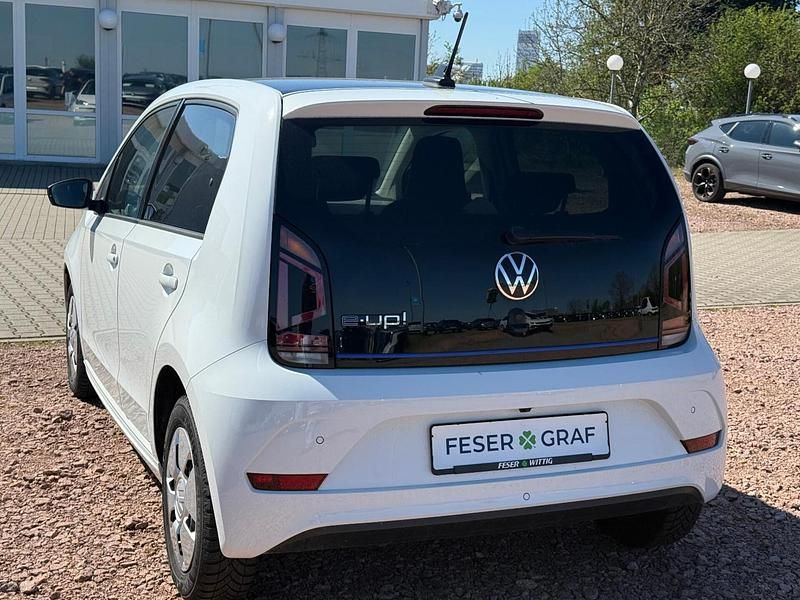 Second-hand VW e-up! Style 61 kW (83 CP) 2022 Hatchback