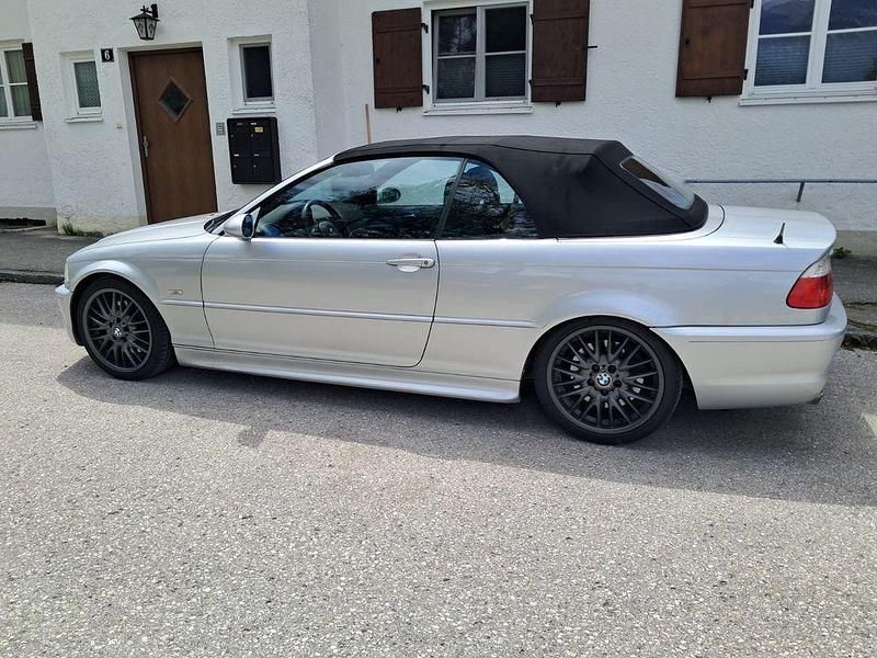 Gebraucht BMW 330 Cabriolet Sport Line 231 PS (169 kW) 2001 Silber Cabrio