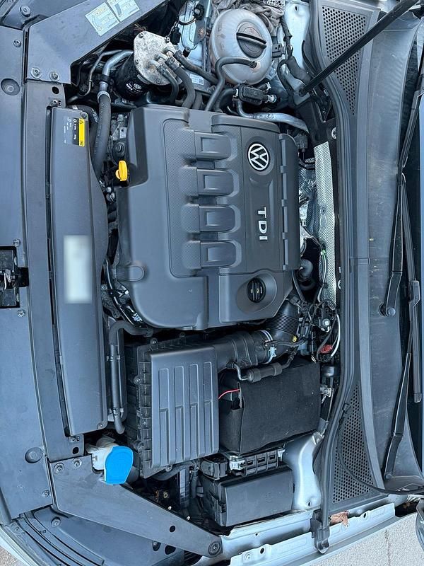 Second-hand VW Passat 150 CP (110 kW) 2016 Gri Break