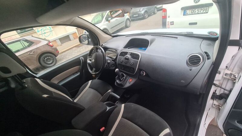 Weiß Gebraucht 2014 Renault Kangoo Van / Kleinbus | 5.900 € (Fairer Preis) - Bild 1/4