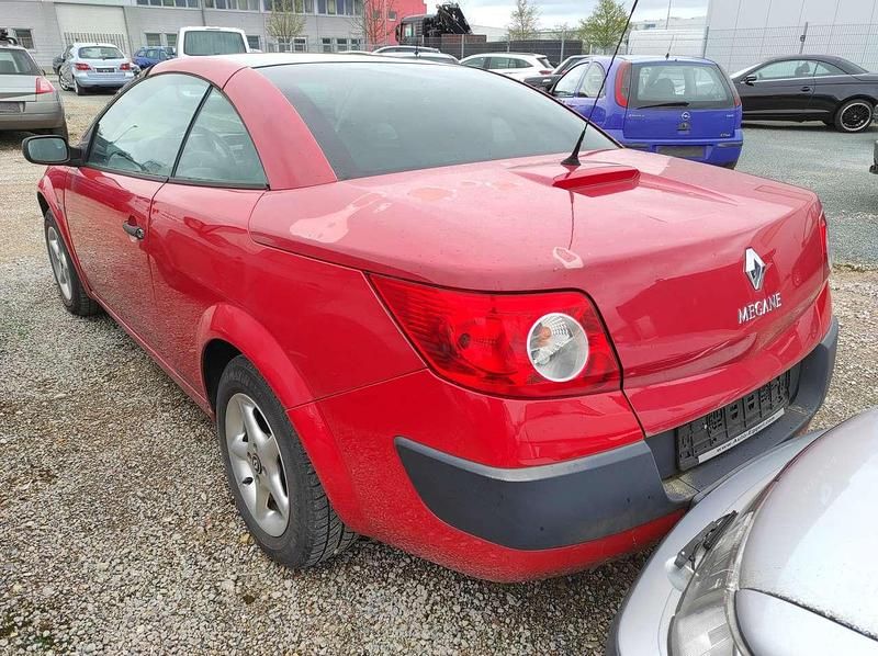 Rot Gebraucht 2005 Renault Mégane Cabriolet Cabrio | 1.499 € (Guter Preis) - Bild 1/4