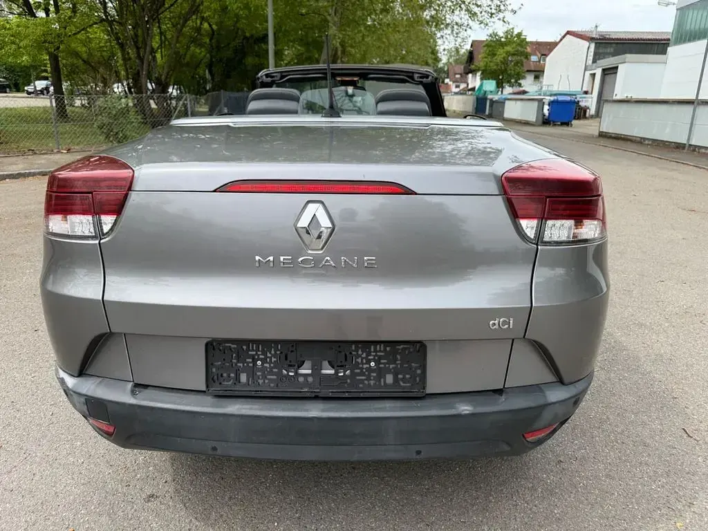 Gebraucht Renault Mégane Cabriolet Luxe 131 PS (96 kW) 2010 Grau cassiopee Cabrio