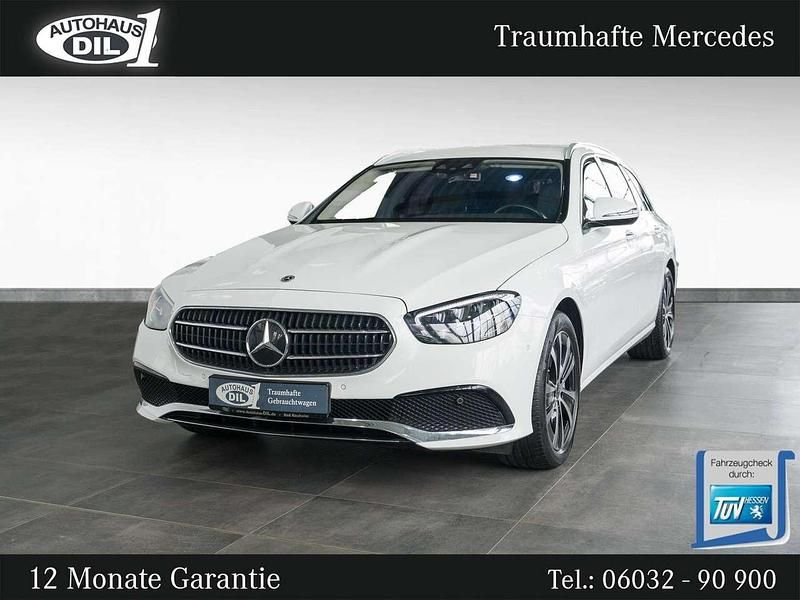 Gebraucht Mercedes E300 194 PS (142 kW) 2022 Polarweiss Kombi