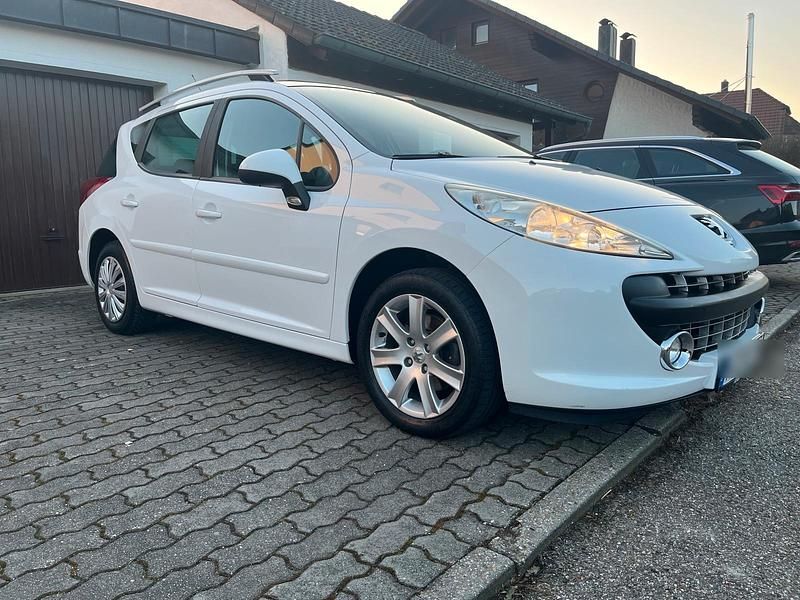Gebraucht Peugeot 207 120 PS (88 kW) 2009 Weiß Kombi