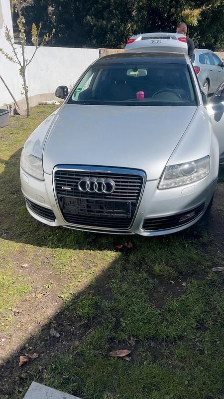 Usado Audi A6 S-Line 190 HP (139 kW) 2010 Prateado Sedan