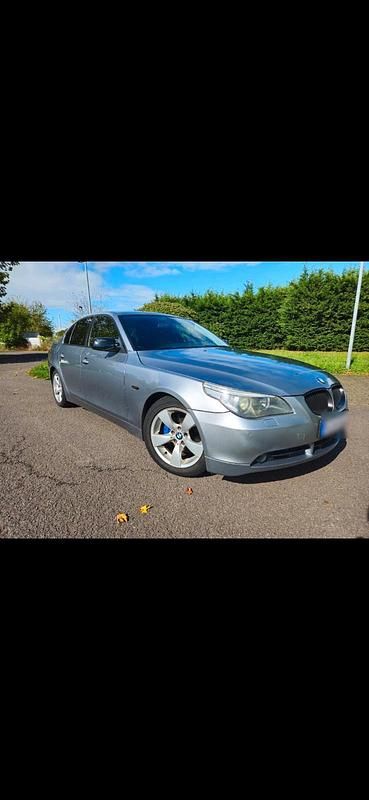 Gebraucht BMW 530 Performance 240 PS (176 kW) 2005 Grau Limousine