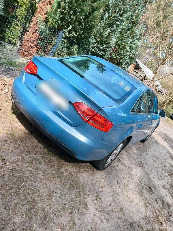 Gebraucht Audi A4 160 PS (117 kW) 2008 Blau Limousine