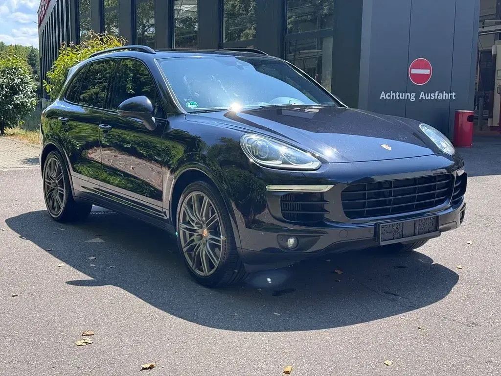 Gebraucht Porsche Cayenne Platinum Edition 262 PS (192 kW) 2016 Schwarz SUV