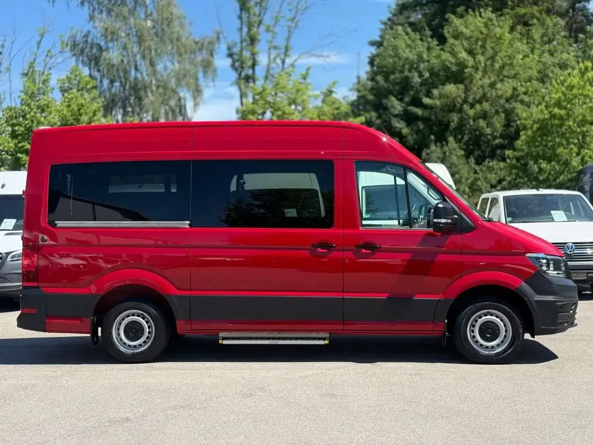 Gebraucht VW Crafter 140 PS (102 kW) 2021 Rot Van