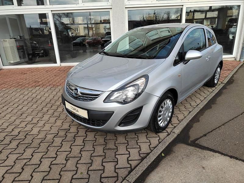 Gebraucht Opel Corsa Selection 69 PS (50 kW) 2014 Silber Kleinwagen