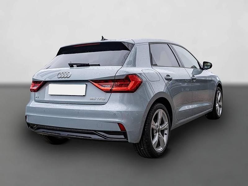 Gebraucht Audi A1 95 PS (69 kW) 2025 Grau Kleinwagen