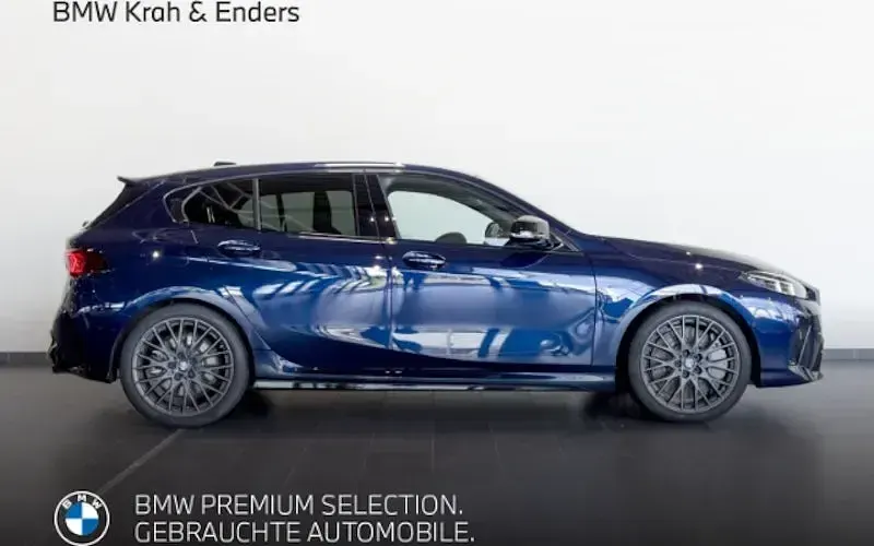 Gebraucht BMW M135 M Sport 300 PS (220 kW) 2025 Blau Kleinwagen