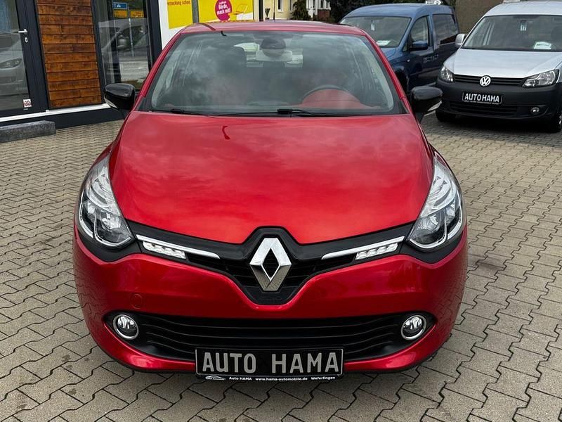Gebraucht Renault Clio IV Luxe 90 PS (66 kW) 2012 Rot Limousine