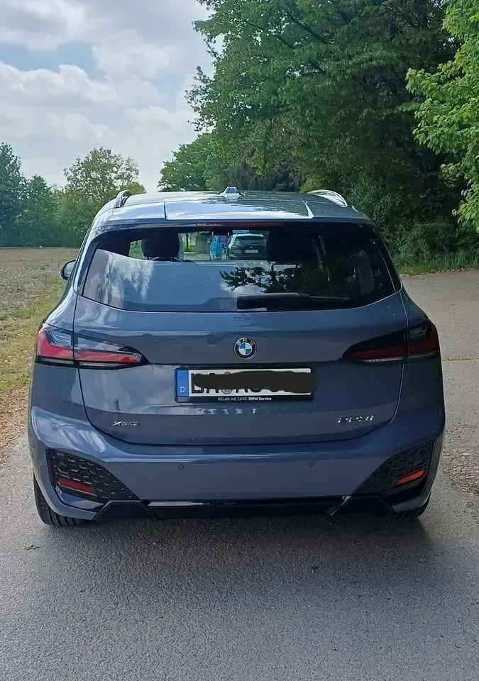 Gebraucht BMW 223 Active Tourer M Sport 218 PS (160 kW) 2024 Grau Van / Kleinbus