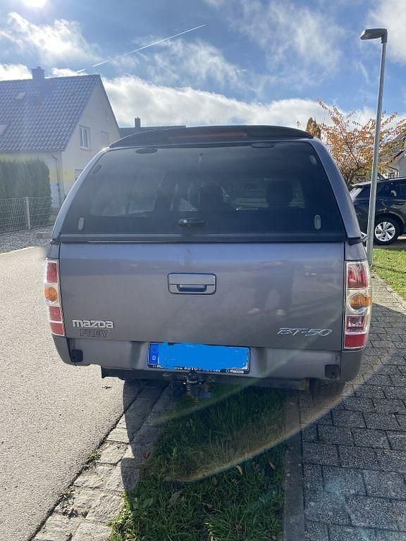 Gebraucht Mazda BT-50 143 PS (105 kW) 2011 Grau Pickup