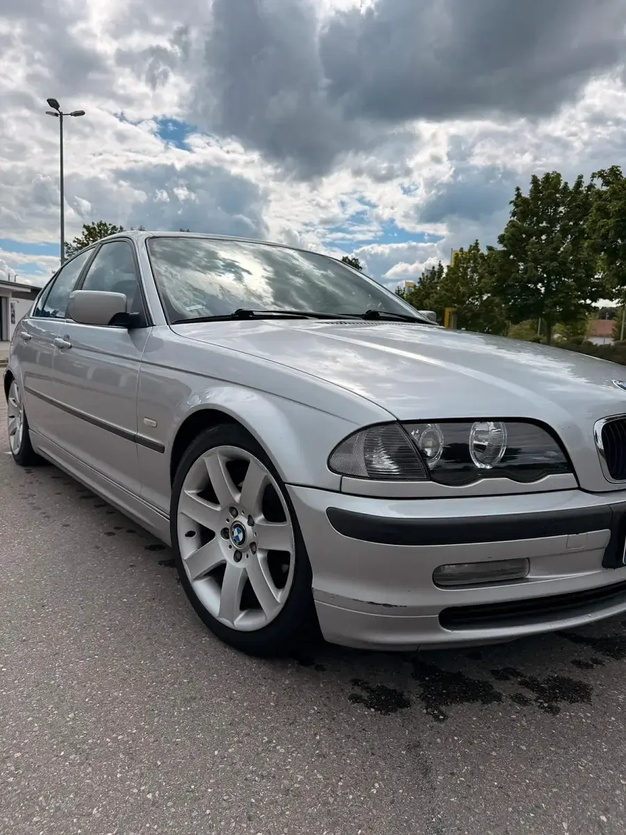 Occasion BMW 320 Basis 170 ch (125 kW) 2000 Argent Berline