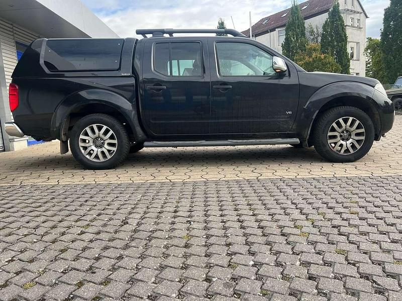 Schwarz Gebraucht 2014 Nissan Navara Abholung | 16.900 € (Superpreis) - Bild 1/4