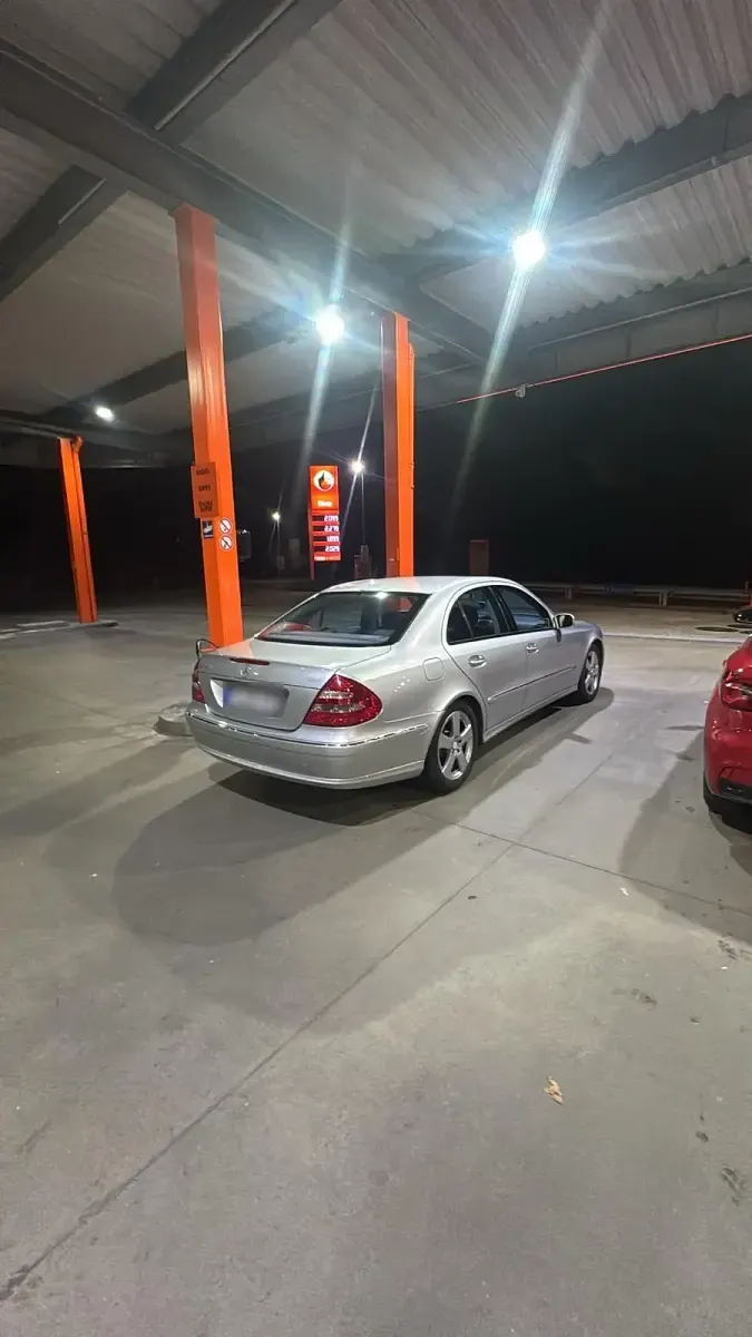 Occasion Mercedes E240 177 ch (130 kW) 2002 Gris Berline