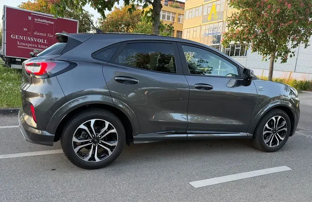 Second-hand Ford Puma ST-Line 155 CP (114 kW) 2022 Gri SUV