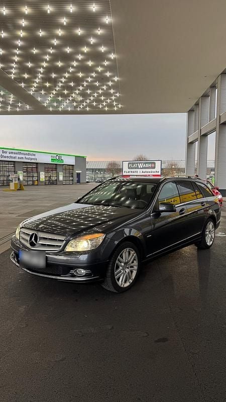 Gebraucht Mercedes C320 Avantgarde 224 PS (164 kW) 2008 Grau Kombi