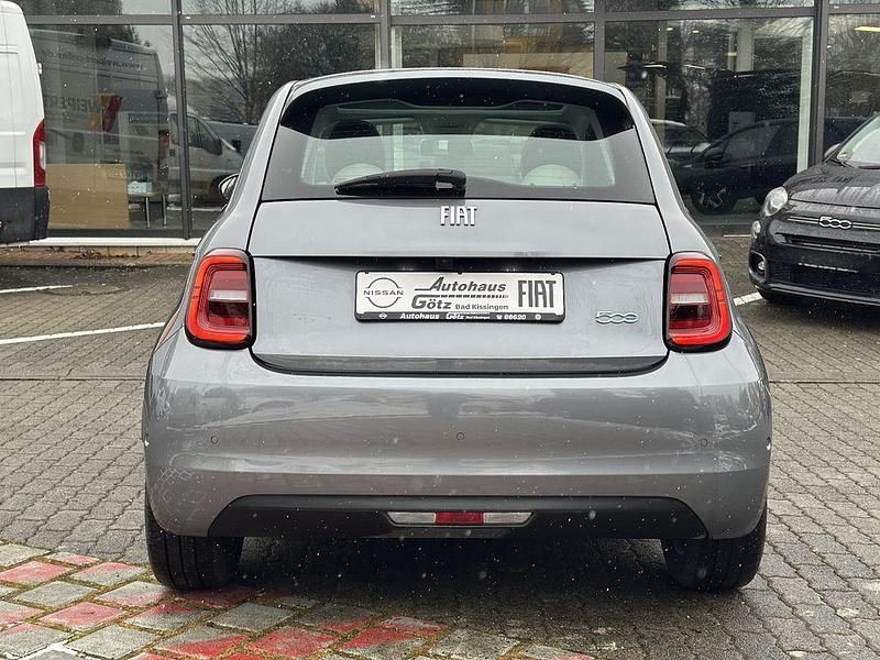 Gebraucht Fiat 500e La Prima 86 kW (118 PS) 2023 Grau