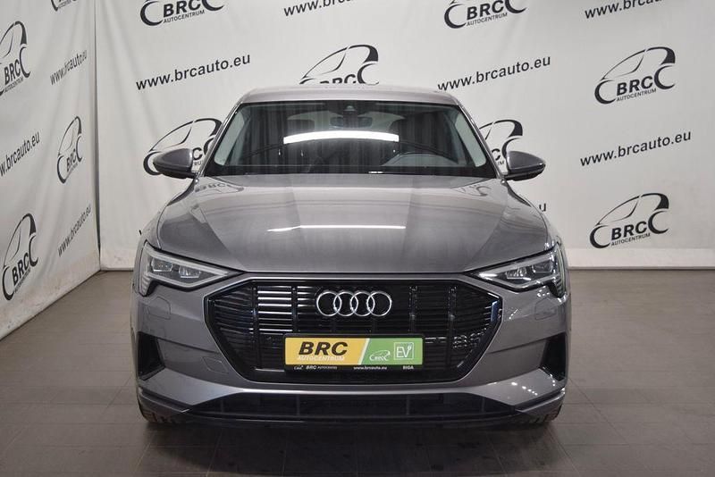 Gebraucht Audi e-tron Advanced 300 kW (408 PS) 2021 Grau SUV