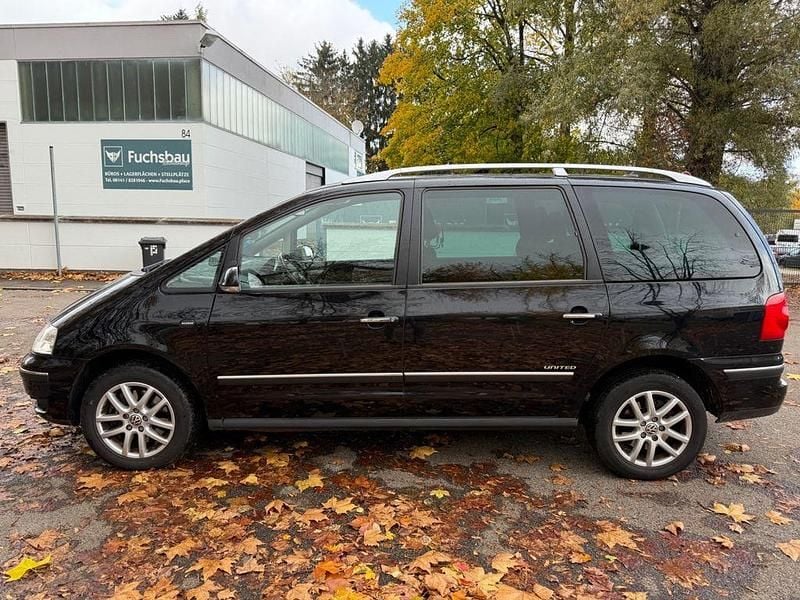 Schwarz Gebraucht 2008 VW Sharan Van / Kleinbus | 3.990 € (Guter Preis) - Bild 1/4