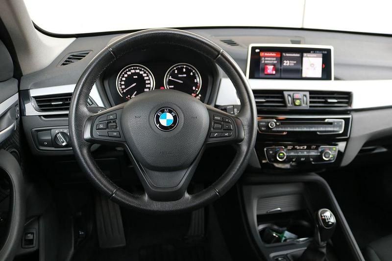 Gebraucht BMW X1 Advantage 150 PS (110 kW) 2019 Jucarobeige metallic SUV