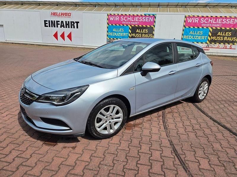 Blau Gebraucht 2015 Opel Astra Edition Limousine | 7.800 € (Fairer Preis) - Bild 1/4