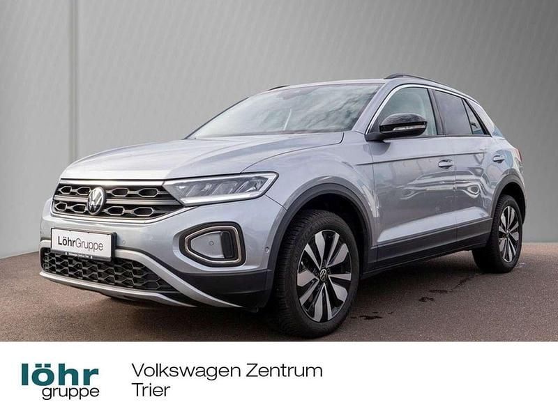 Pyritsilber metallic Gebraucht 2025 VW T-Roc Goal SUV | 32.980 € (Fairer Preis) - Bild 1/4
