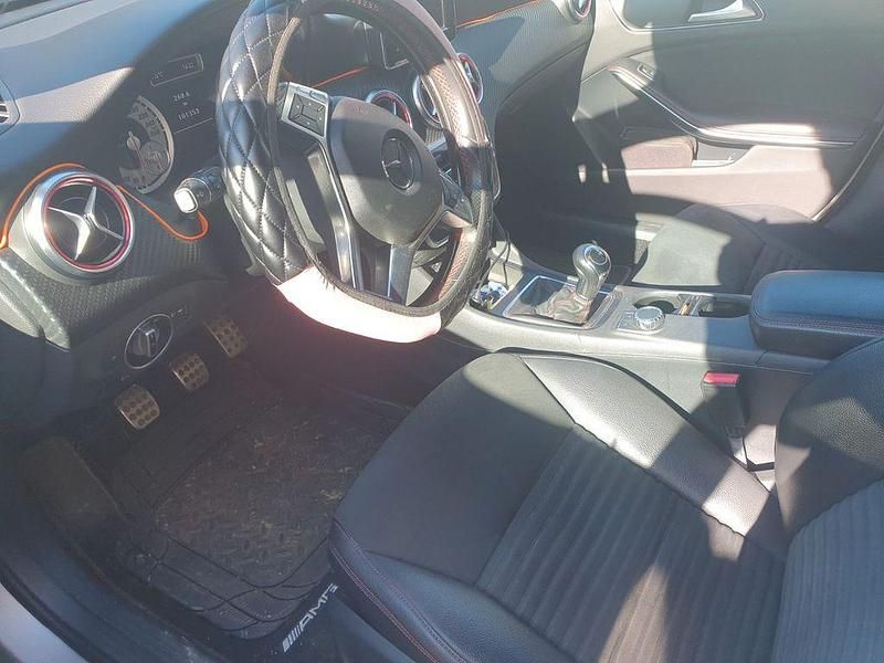 Gebraucht Mercedes A200 AMG 156 PS (114 kW) 2012 Grün Limousine